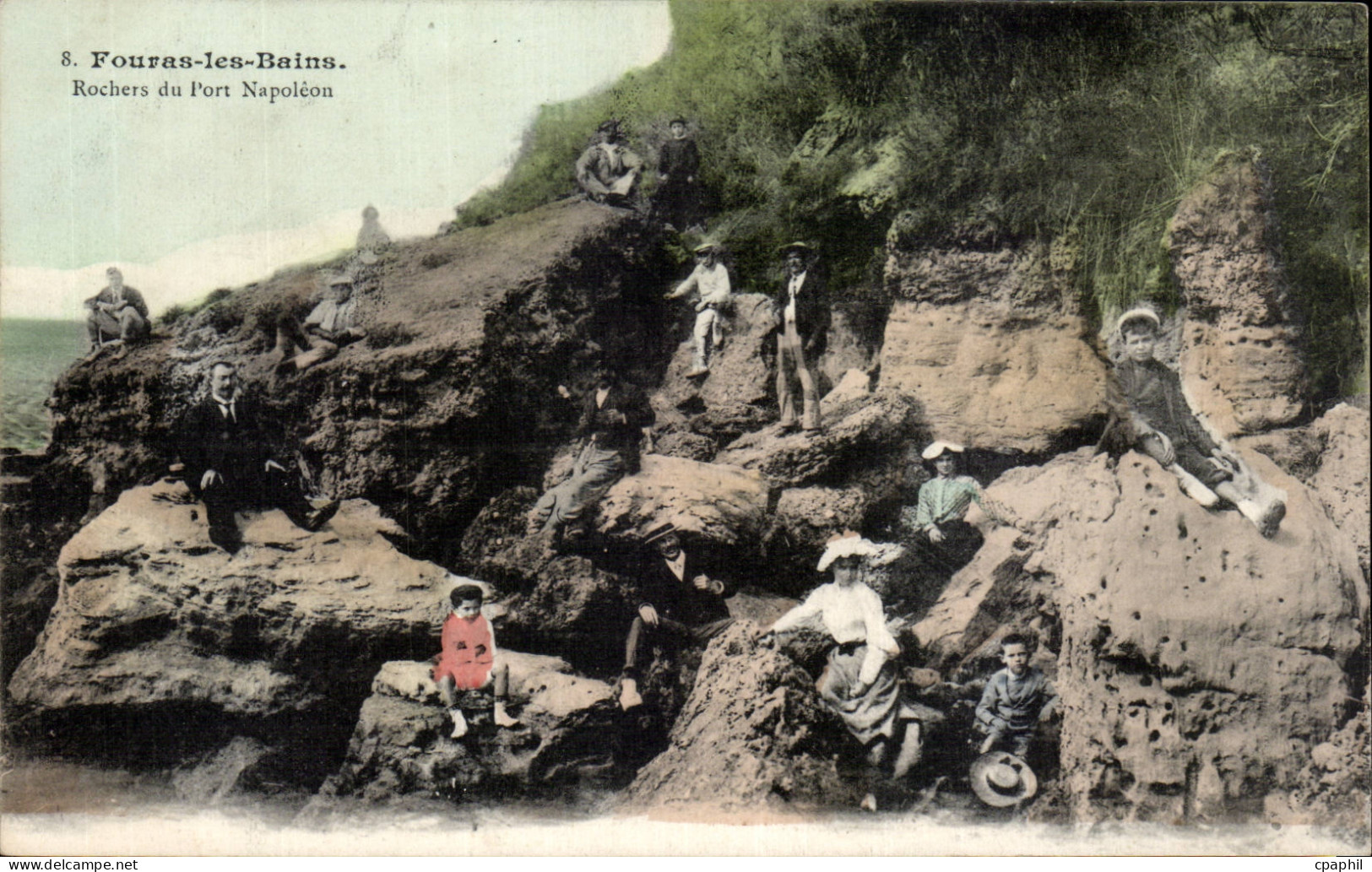 CPA Fouras les Bains Rochers du port Napoleon
