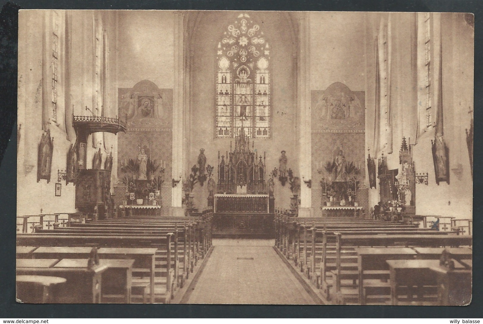 +++ CPA - FOURON LE COMTE - Pensionnat des Religieuses Ursulines - Chapelle   //