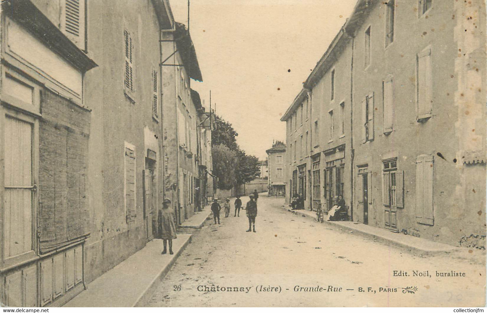 CPA FRANCE 38 "Chatonnay, grande rue"