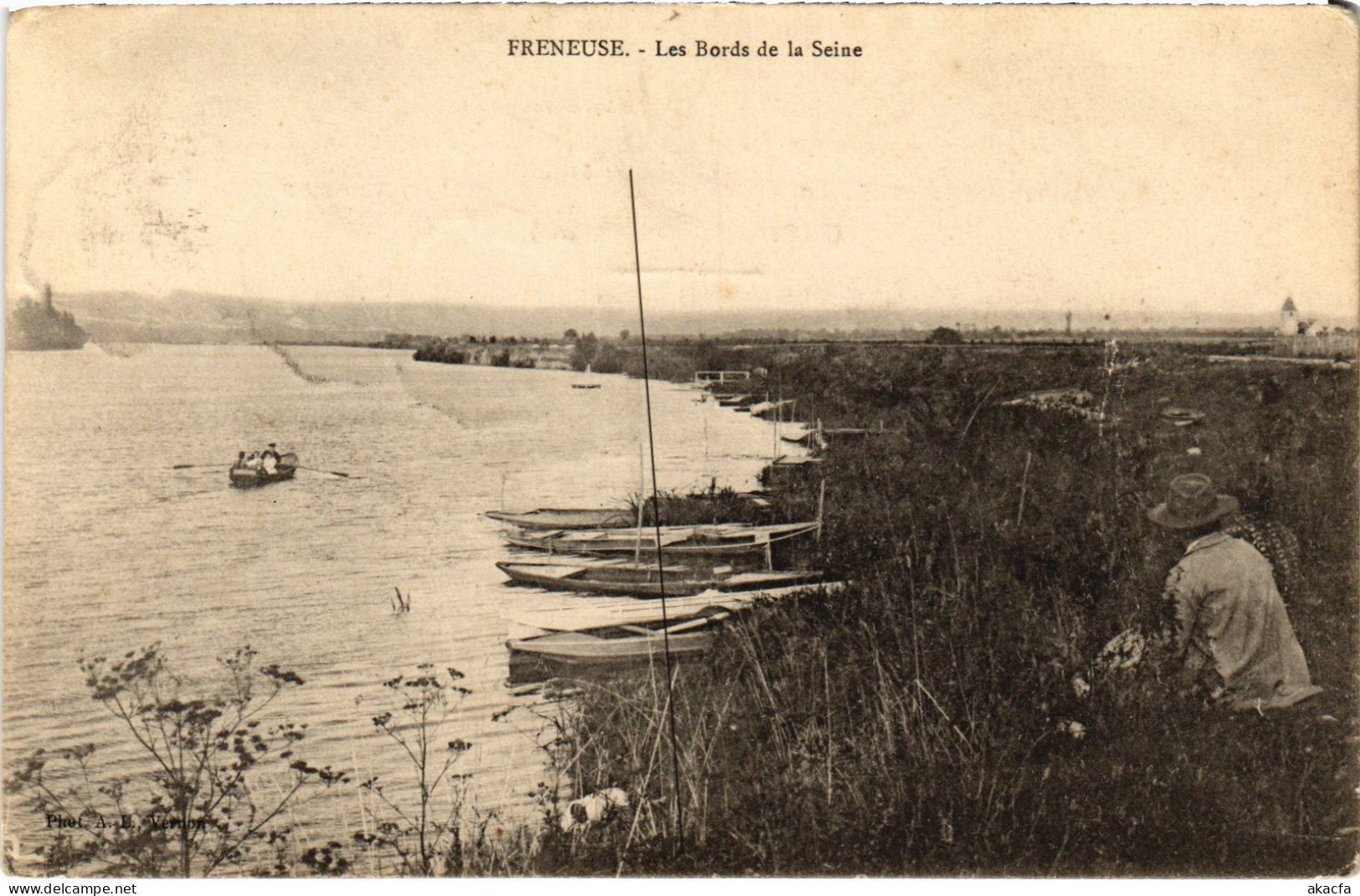 CPA FRENEUSE Les Bords de la Seine (1412093)