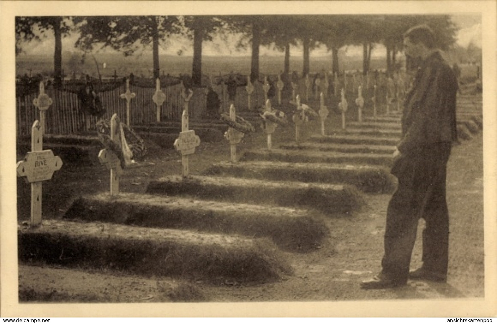CPA Friedrichsfeld Voerde am Niederrhein, Kriegsgefangenenlager, Soldatengräber