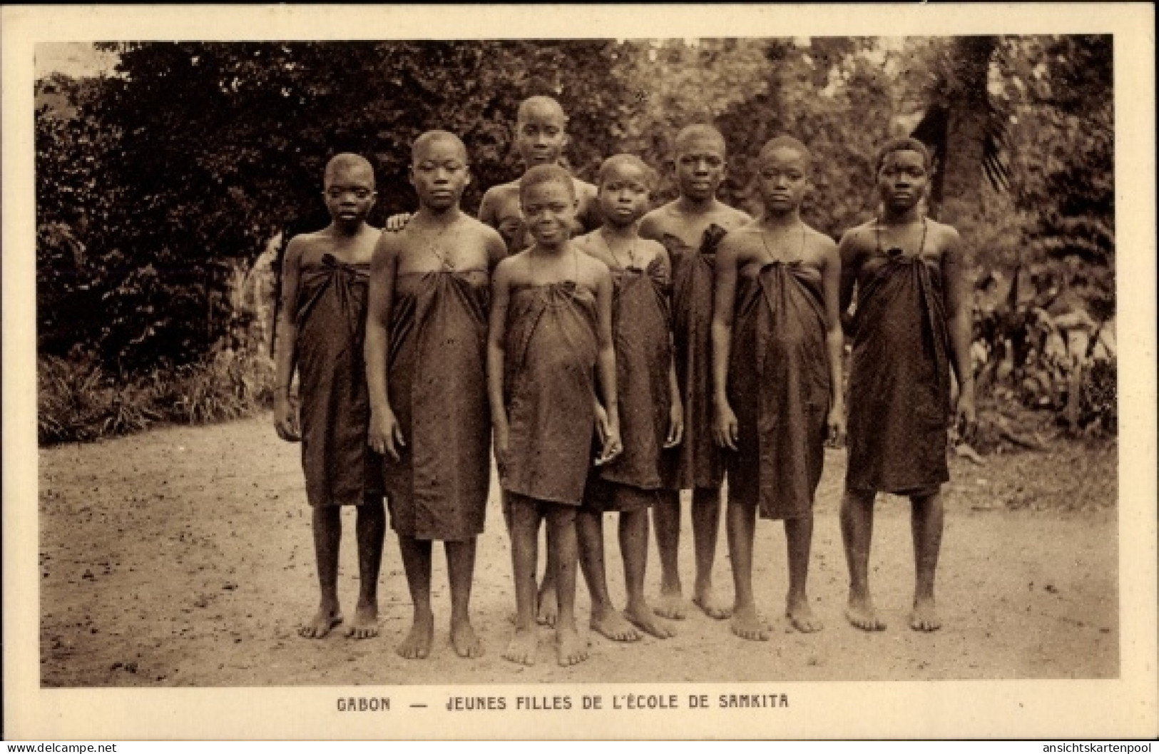 CPA Gabon Gabun, Jeunes Filles de l'Ecole de Samkita