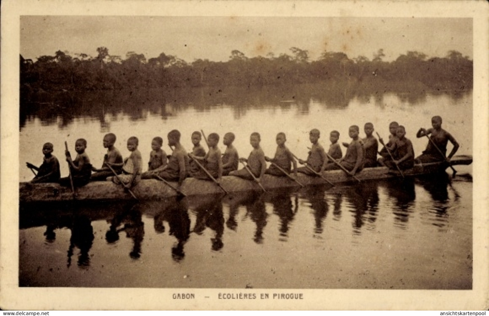CPA Gabun, sur l'Ogooue, Ecolieres en pirogue