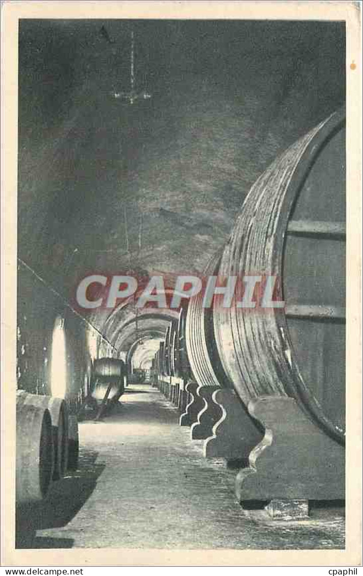 CPA Galerie des vins de reserve Champagne Moet et Chandon