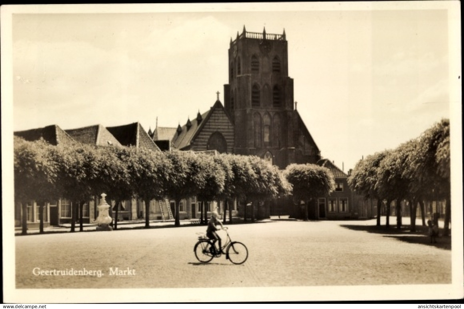 CPA Geertruidenberg Nordbrabant Niederlande, Markt