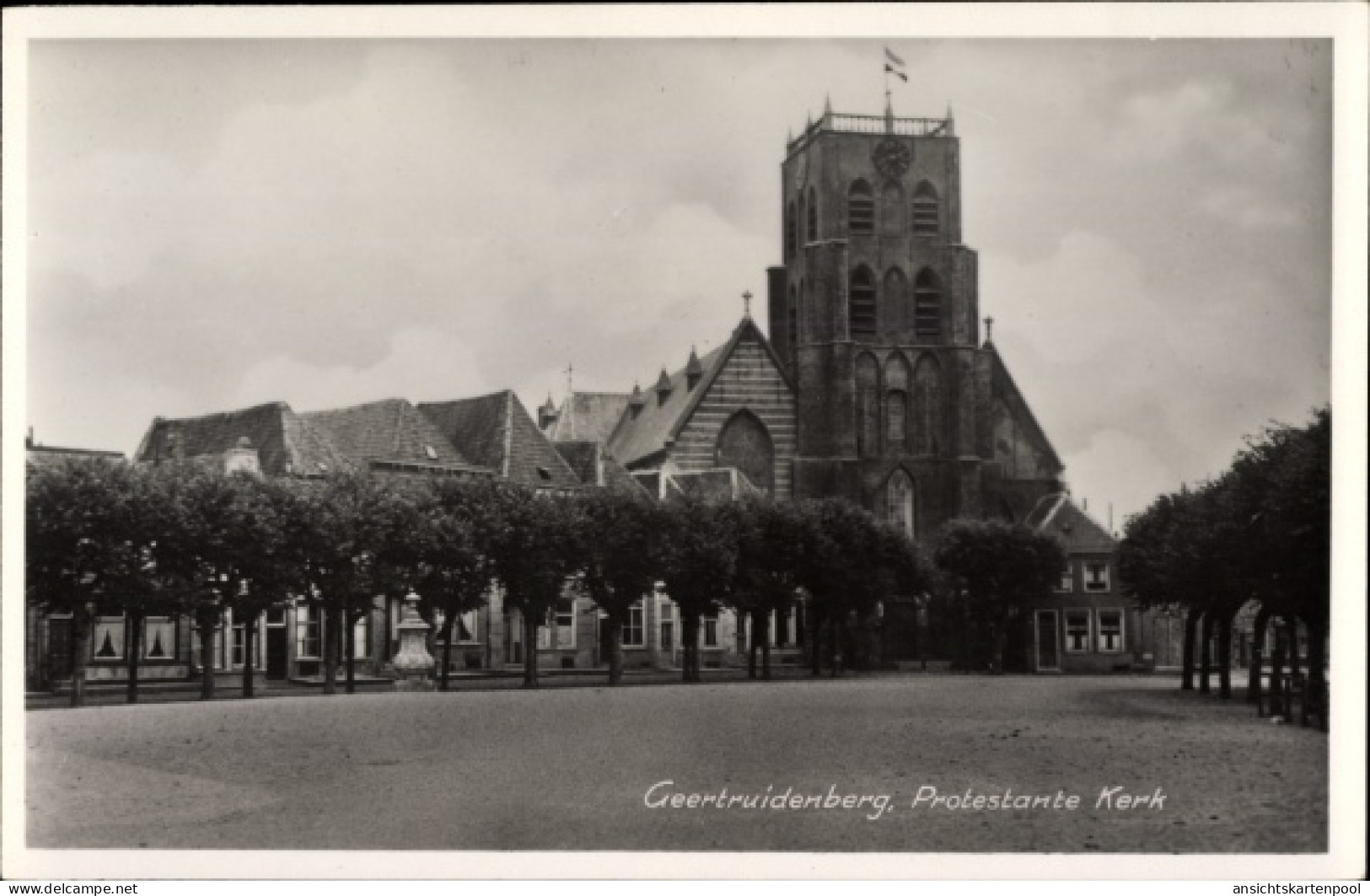 CPA Geertruidenberg Nordbrabant Niederlande, Protestante Kerk