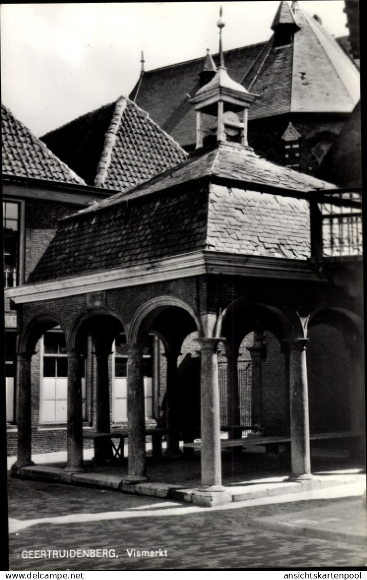 CPA Geertruidenberg Nordbrabant Niederlande, Vismarkt