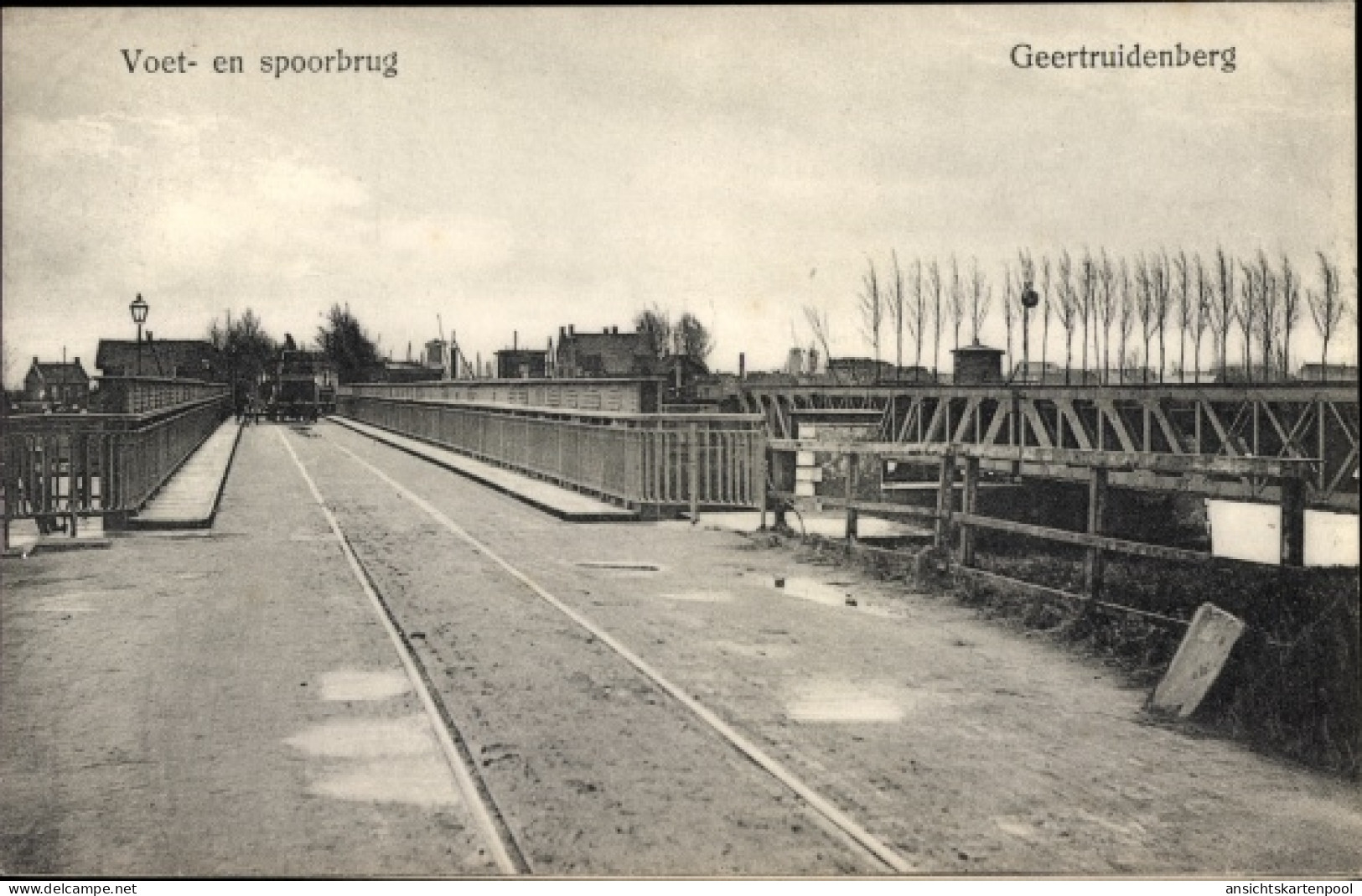 CPA Geertruidenberg Nordbrabant Niederlande, Voet- en Spoorbrug
