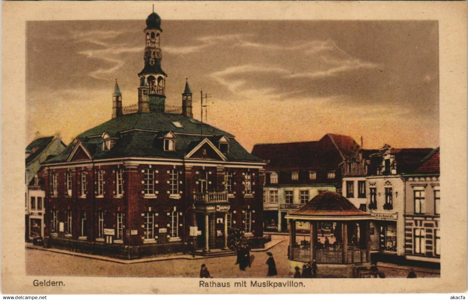 CPA Geldern Rathaus m. Musikpavillon GERMANY (1090078)