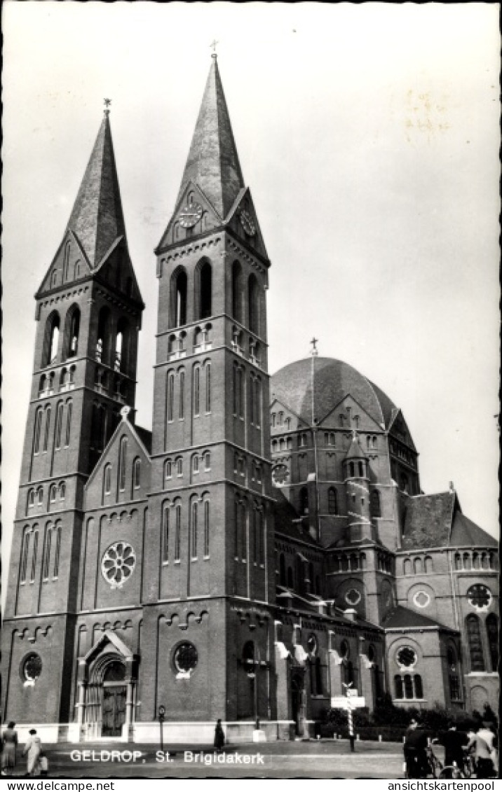 CPA Geldrop Nordbrabant Niederlande, St. Brigidakerk
