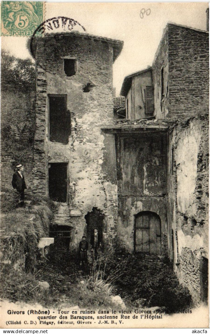 CPA GIVORS - Tour en ruines dans le vieux GIVORS appele (450750)