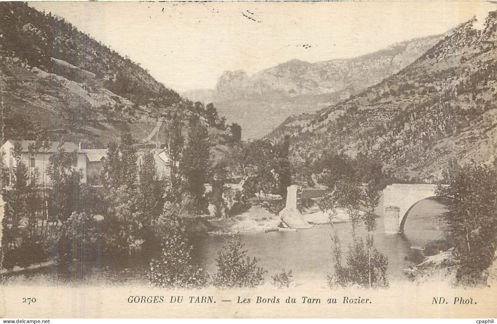 CPA Gorges du Tarn les bords du Tarn au Rozier
