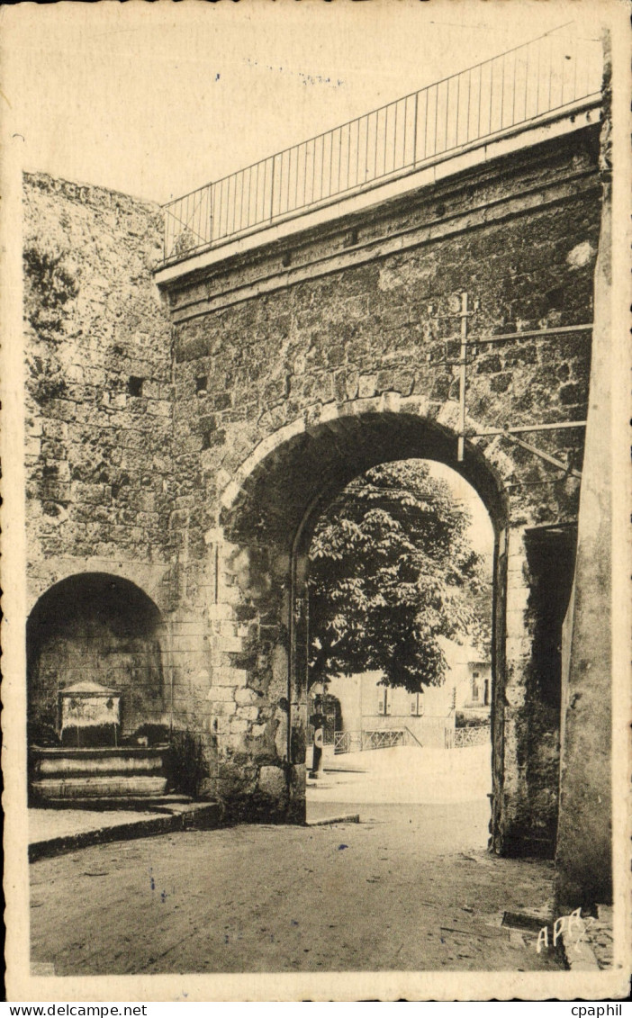 CPA Grasse Porte Neuve