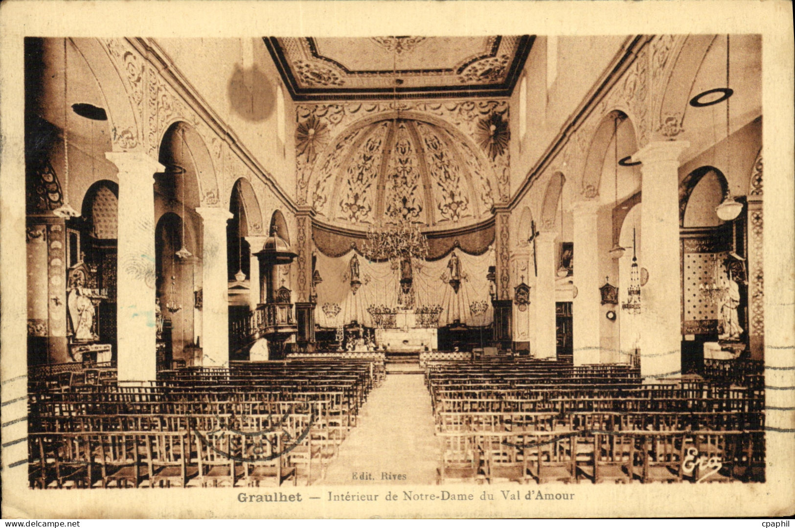 CPA Graulhet Interieur de Notre Dame du Val d Amour