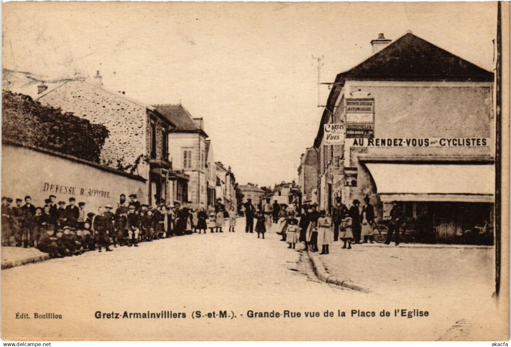 CPA GRETZ-ARMAINVILLIERS - Grande-Rue vue de la Place de (249847)