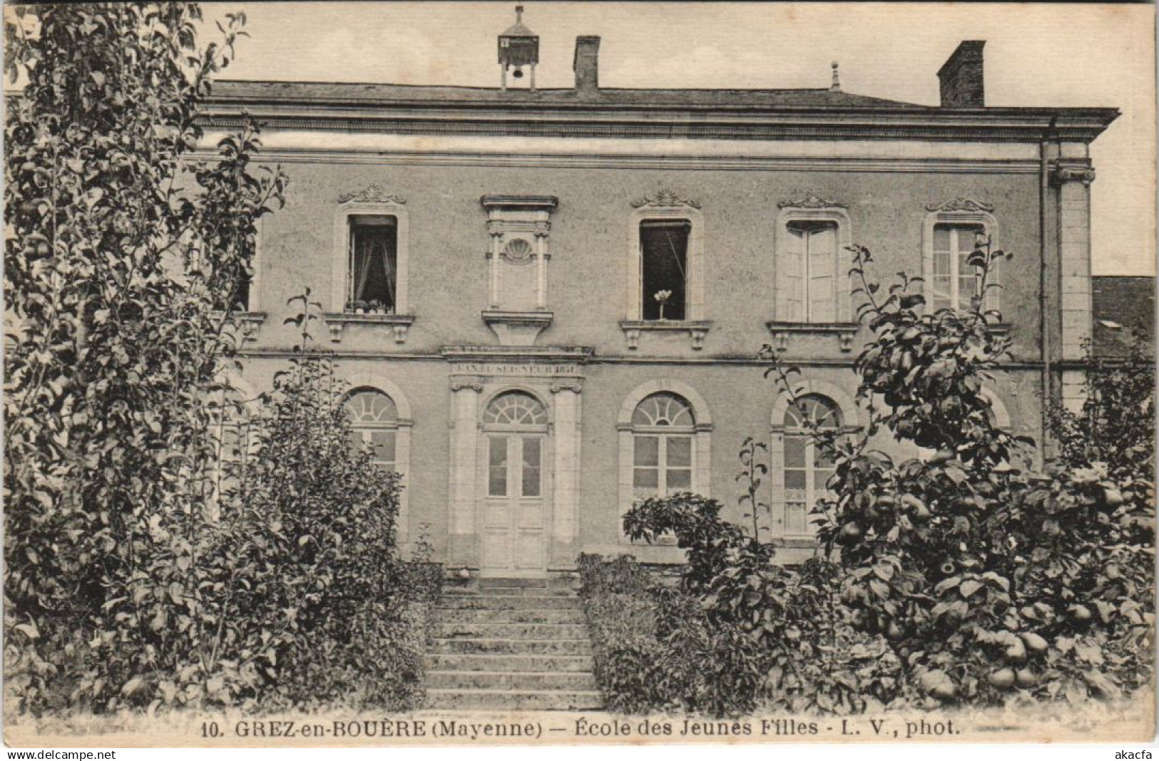 CPA Grez - en bouere - Ecole des jeunes (159983)