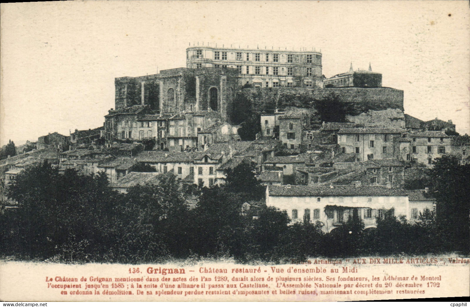 CPA Grignan Château restaure