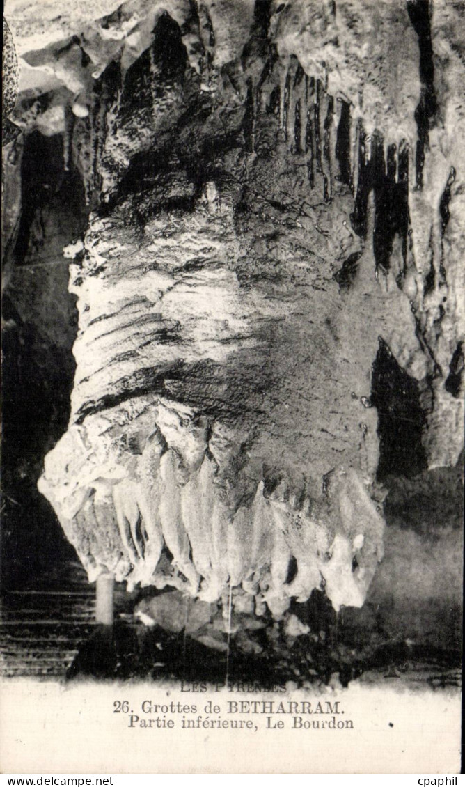 CPA Grottes de Betharram Partie inferieure Le Bourdon