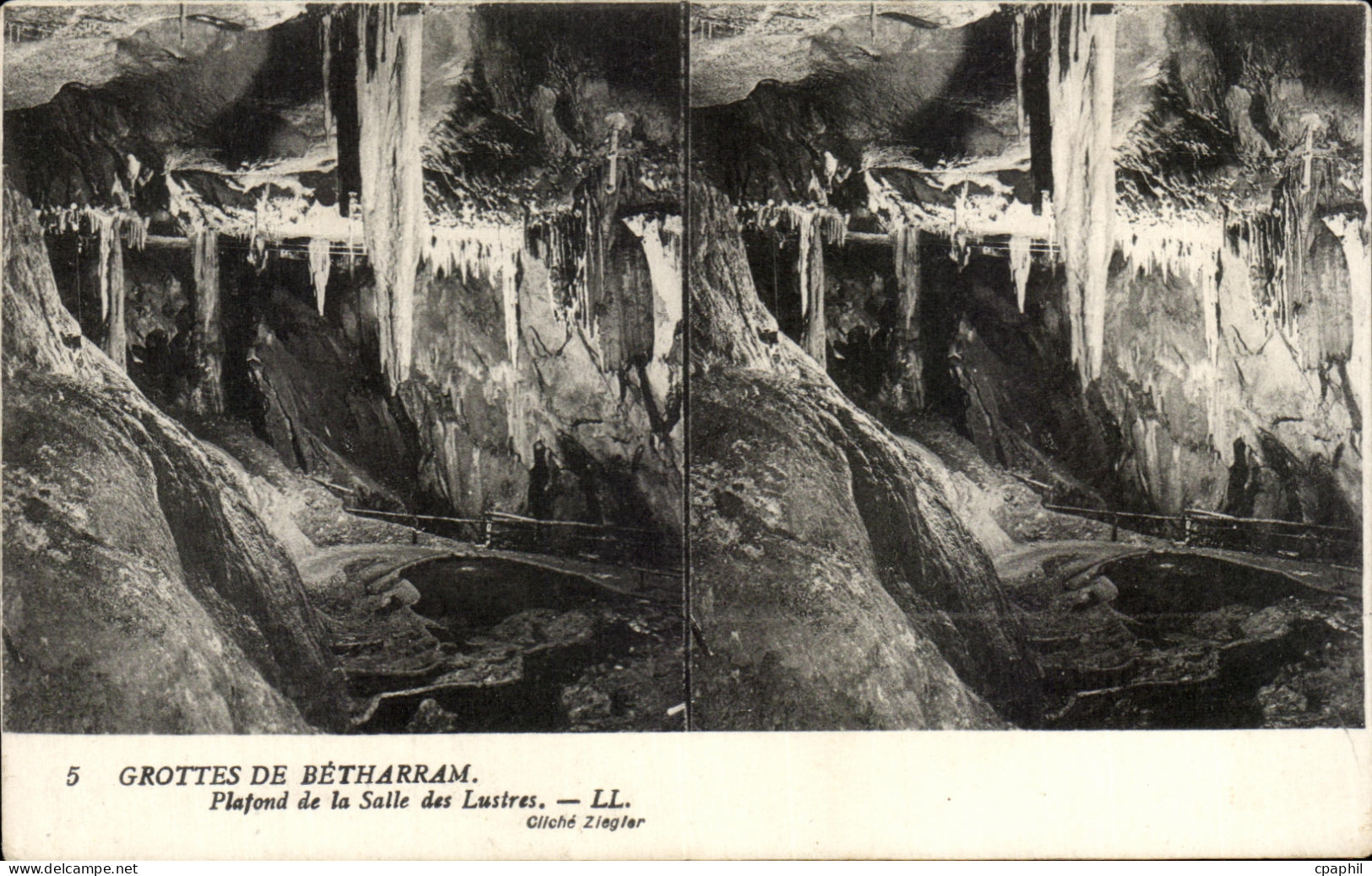 CPA Grottes De Betharram Plafond de la Salle des Lustres