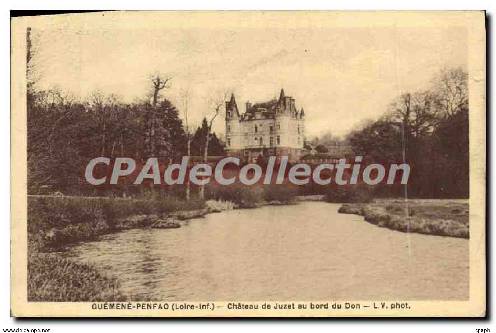 CPA Guemene Penfao Loire Inf Chateau de Juzet au bord du Don