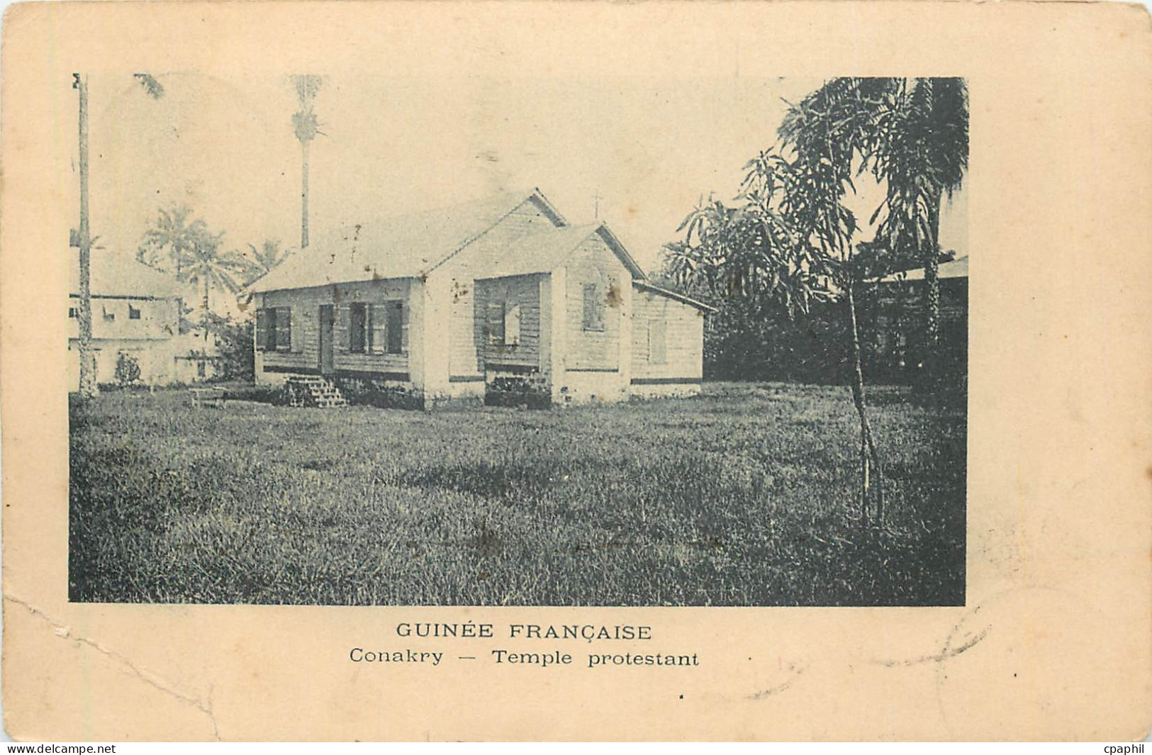 CPA Guinee Francaise Conakry Temple protestant