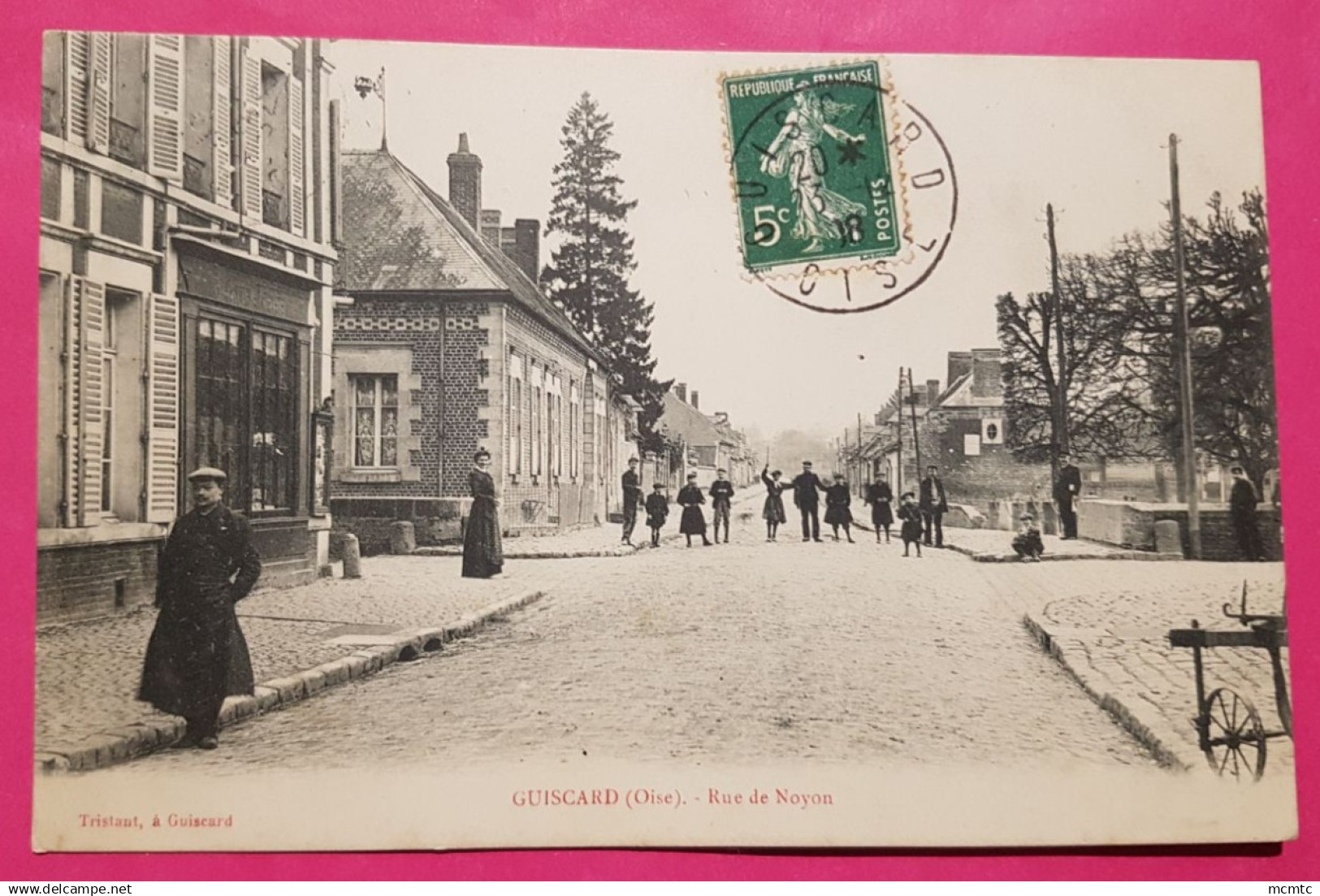 CPA -  Guiscard  -(Oise) -   Rue de Noyon