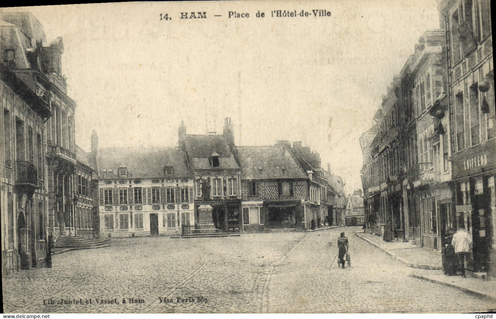 CPA Ham Place De I'Hotel De Ville