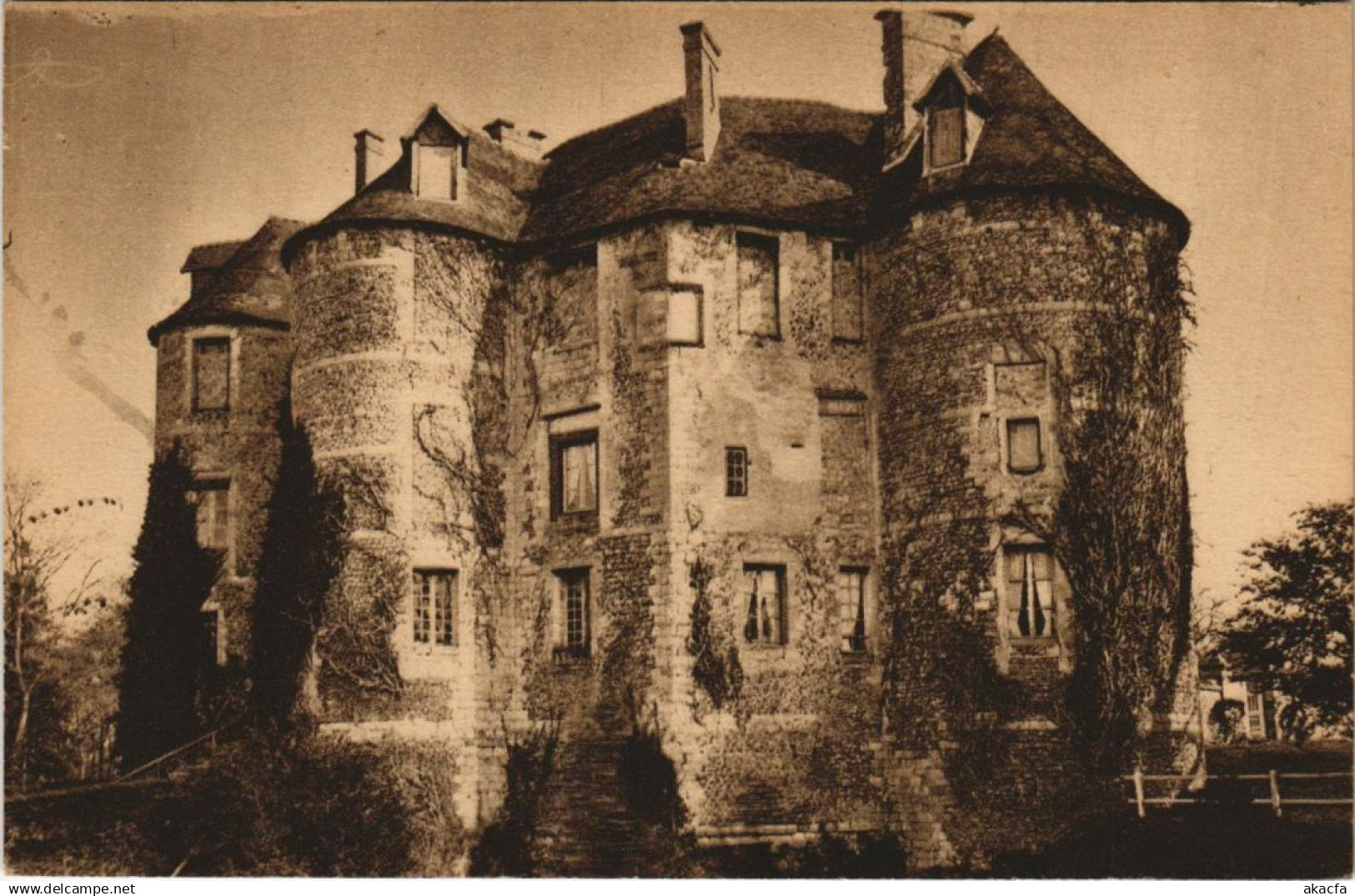 CPA HARCOURT Le Chateau (1149444)