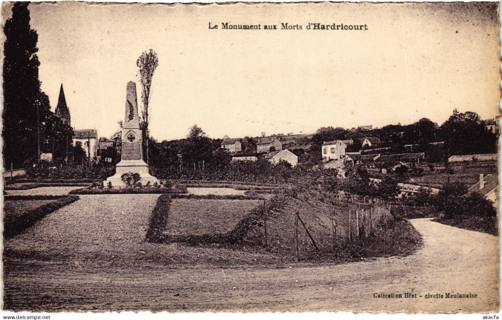 CPA HARDRICOURT Monument aux Morts (1411893)