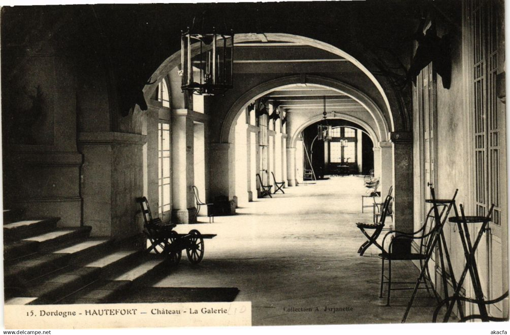 CPA HAUTEFORT-Chateau-La Galerie (233759)
