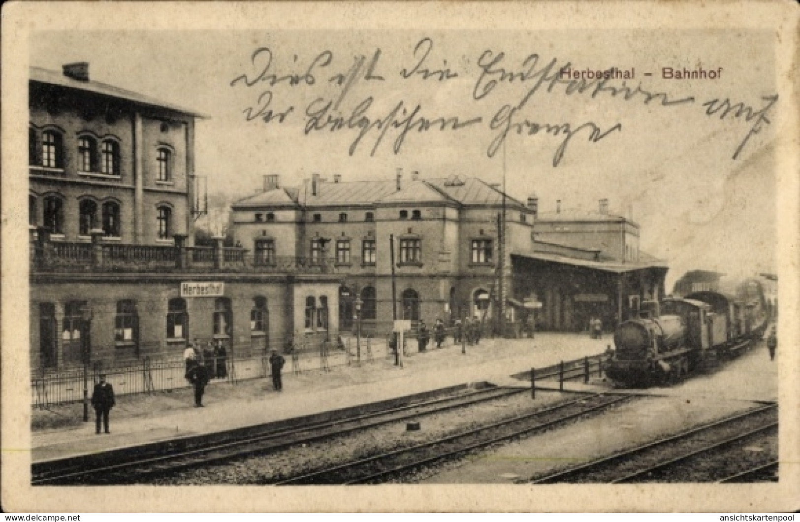 CPA Herbesthal Lontzen Wallonien Lüttich, Bahnhof, Lok