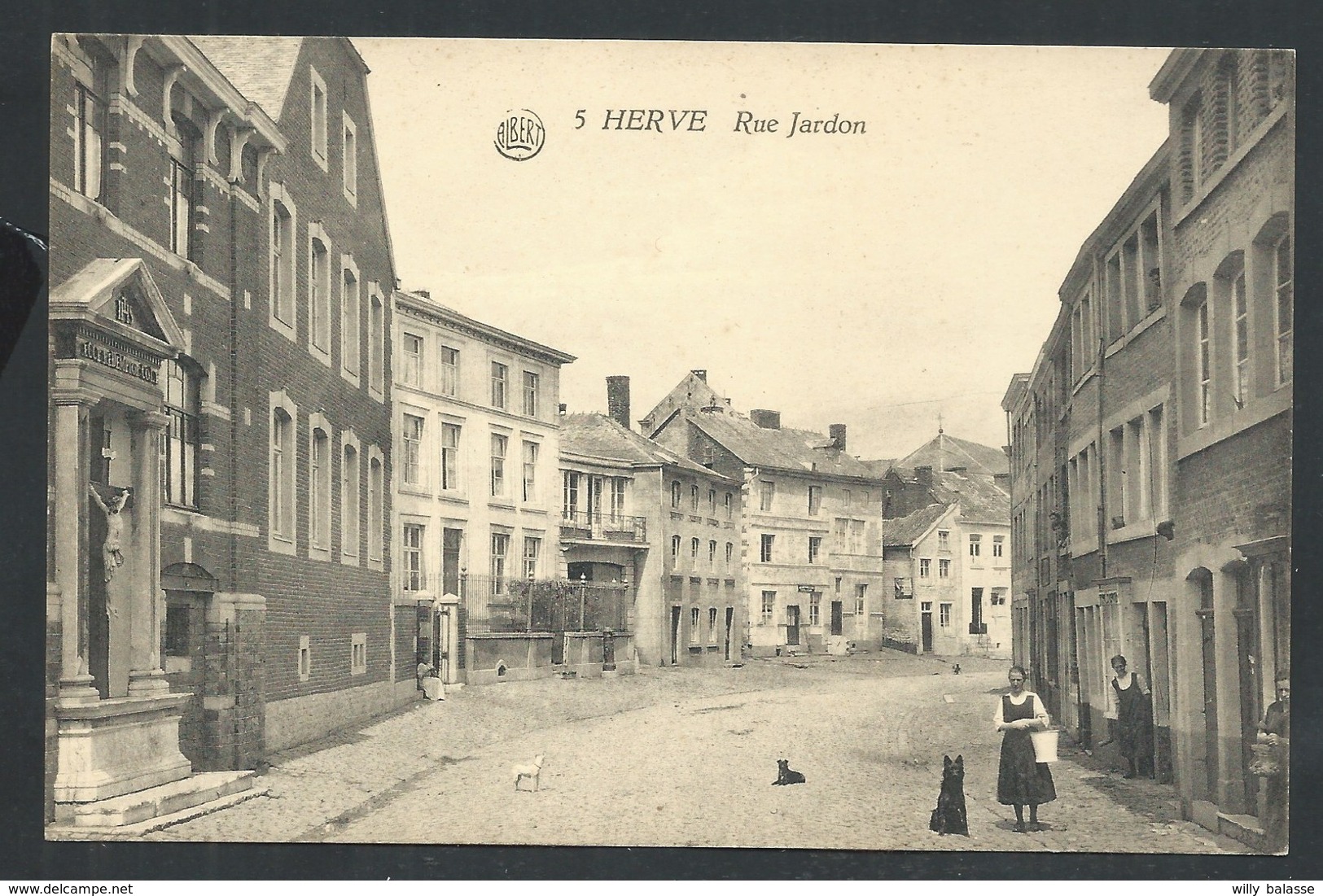+++ CPA - HERVE - Rue Jardon   //