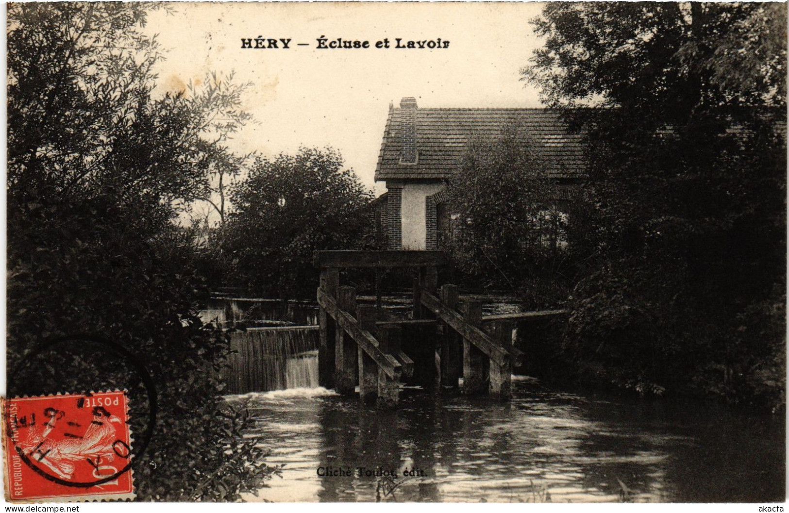CPA Hery Ecluse et Lavoir (1478948)