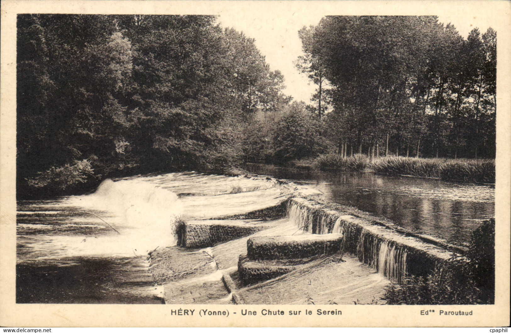 CPA Hery Yonne Une Chute sur le Serein