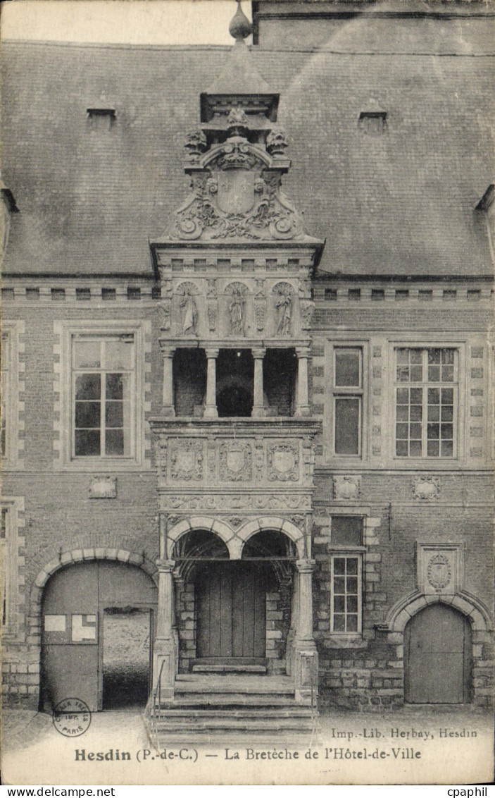 CPA Hesdin La Breteche de L'Hotel de Ville