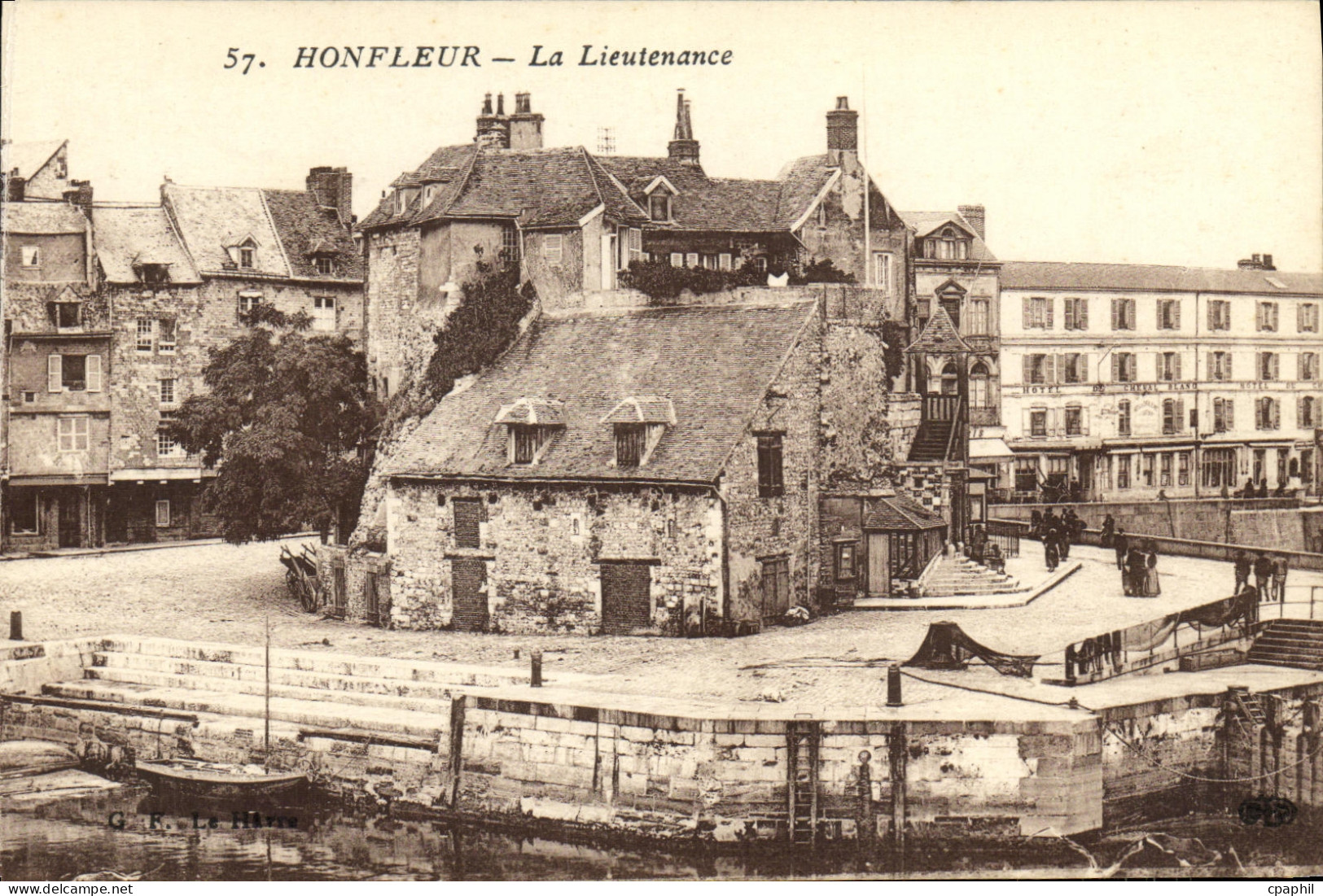 CPA Honfleur La Lieutenance