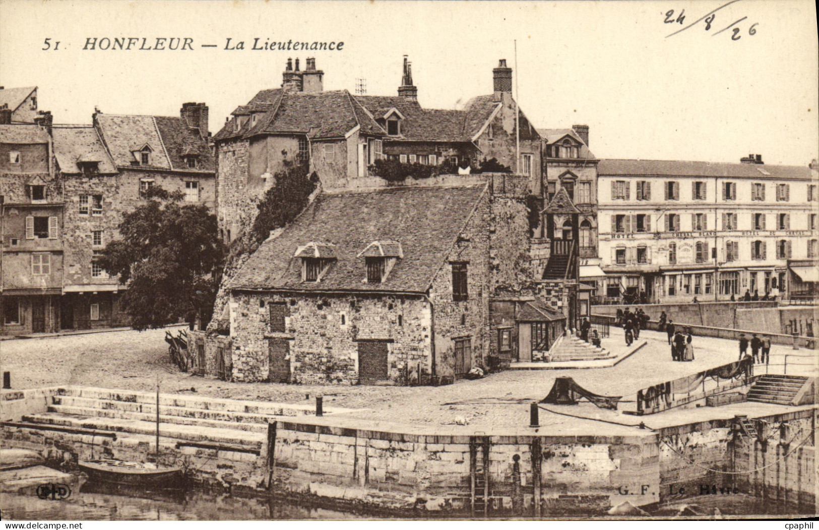 CPA Honfleur La Lieutenance