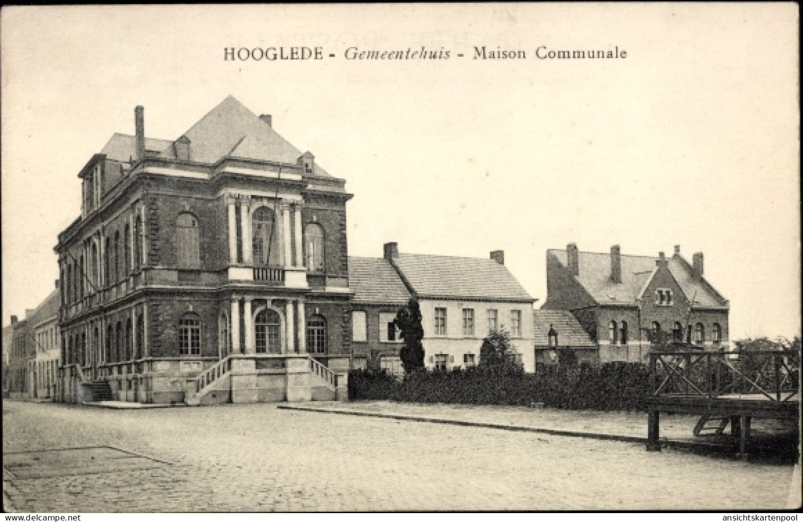 CPA Hooglede Westflandern, Gemeentehuis