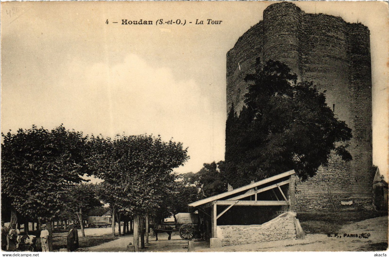 CPA HOUDAN La Tour (1411975)