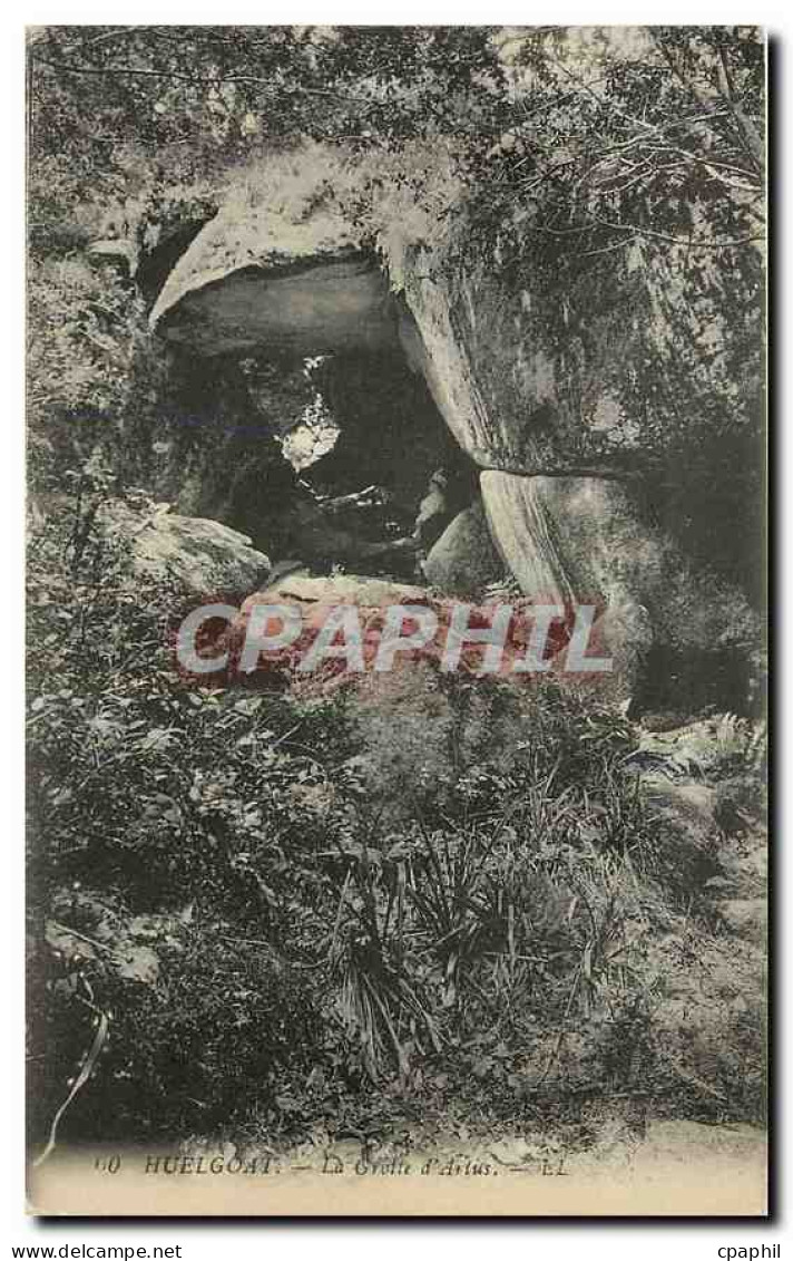CPA Huelgoat La grotte d'Artus