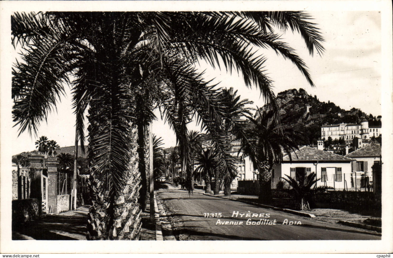 CPA Hyeres Avenue Godillat