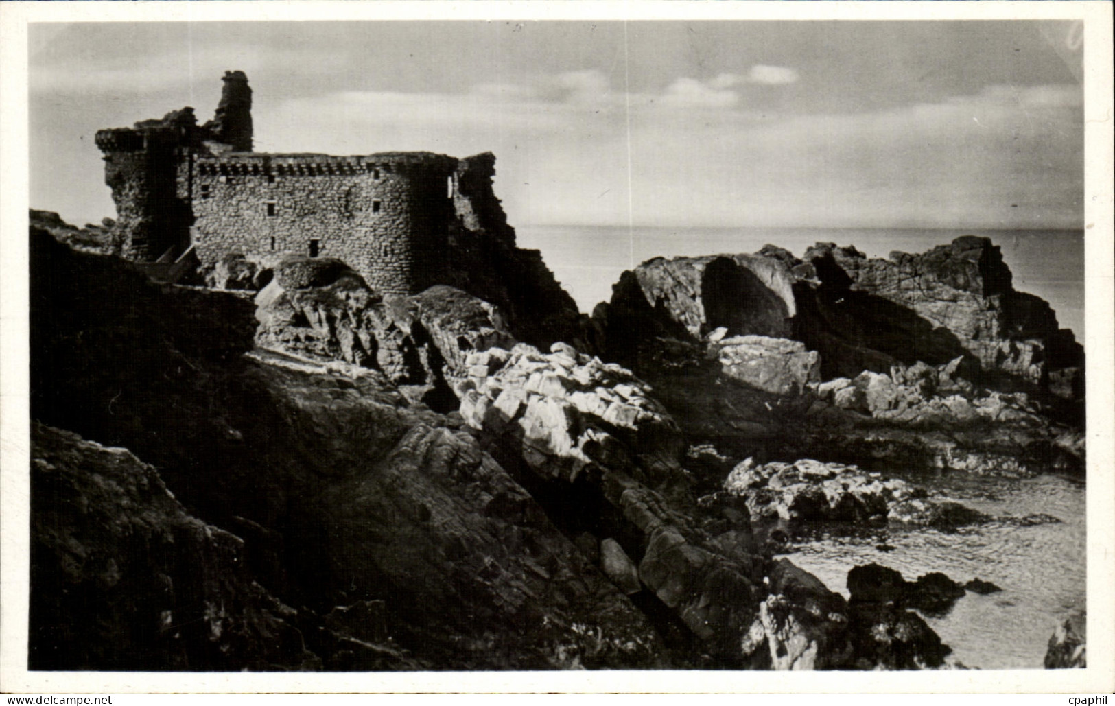 CPA Ile d'Yeu Le Vieux Chateau
