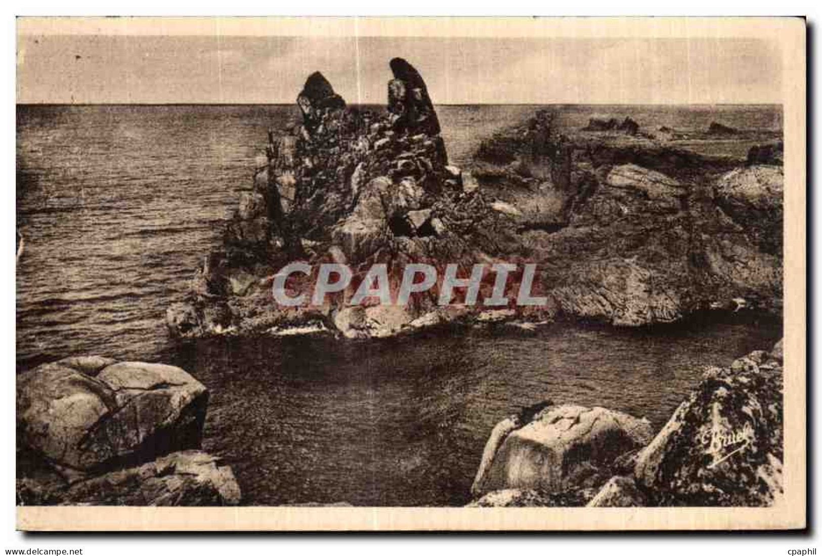 CPA Ile de Brehat La Rocher de la Vierge