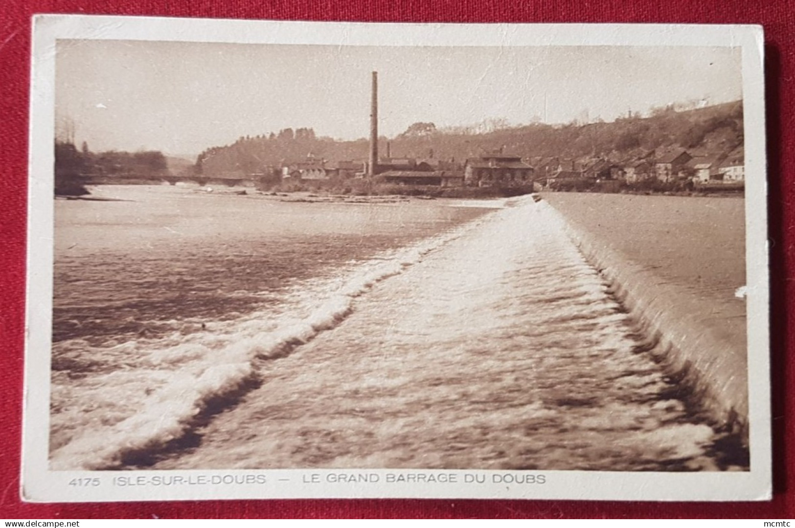 CPA - Isle sur le Doubs - Le Grand barrage du Doubs