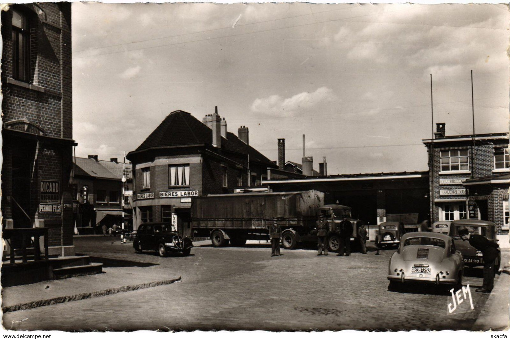 CPA Jeumont Les Douanes (1275527)