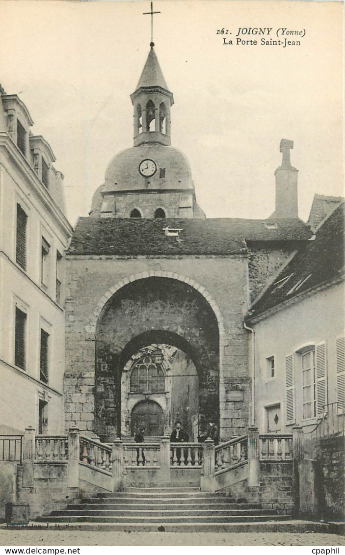 CPA Joigny Yonne La Porte Saint Jean