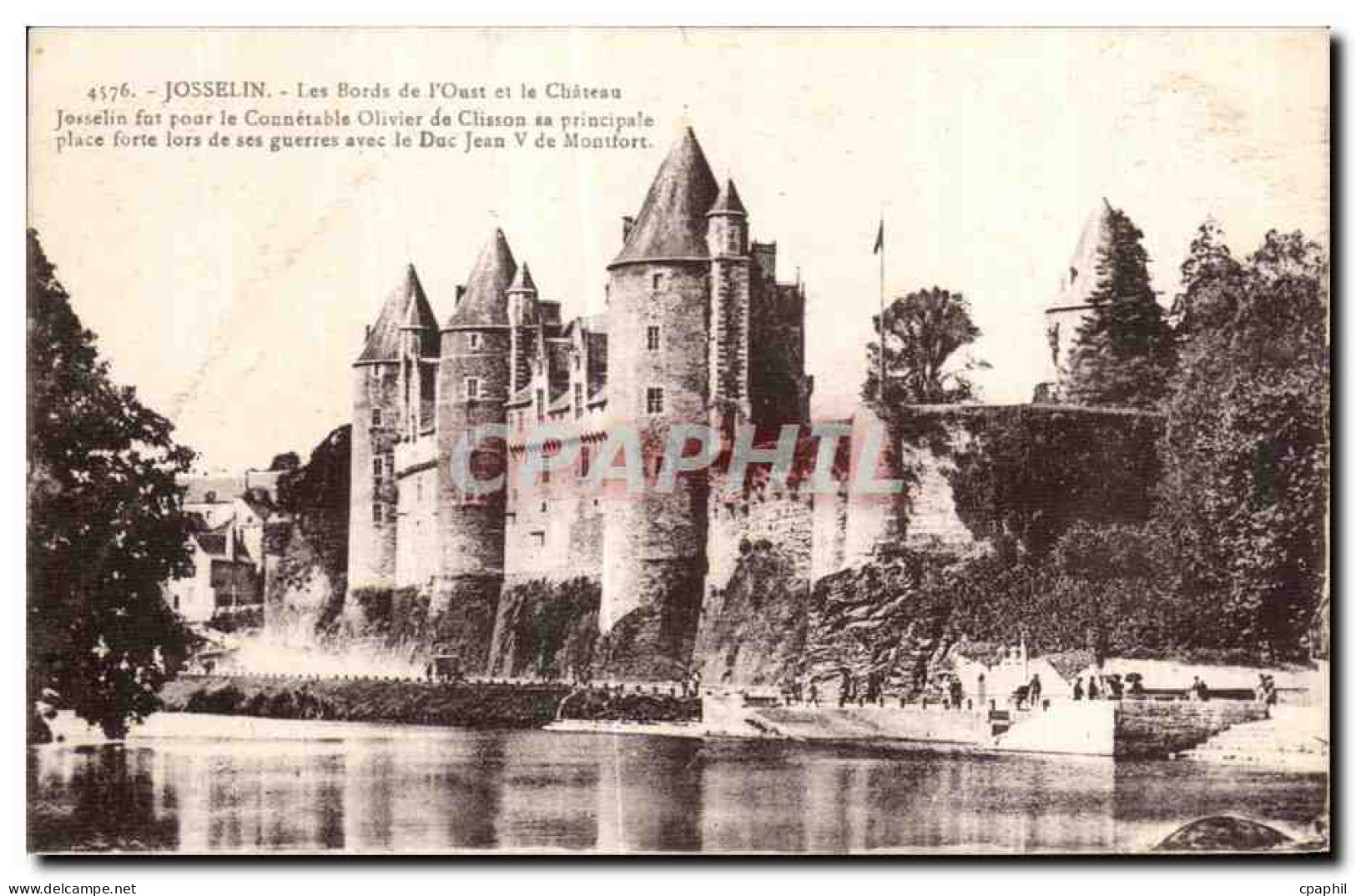 CPA Josselin Les Bords de I Oust et le Chateau Josselin for pour le Connetable Olivier de Clisson