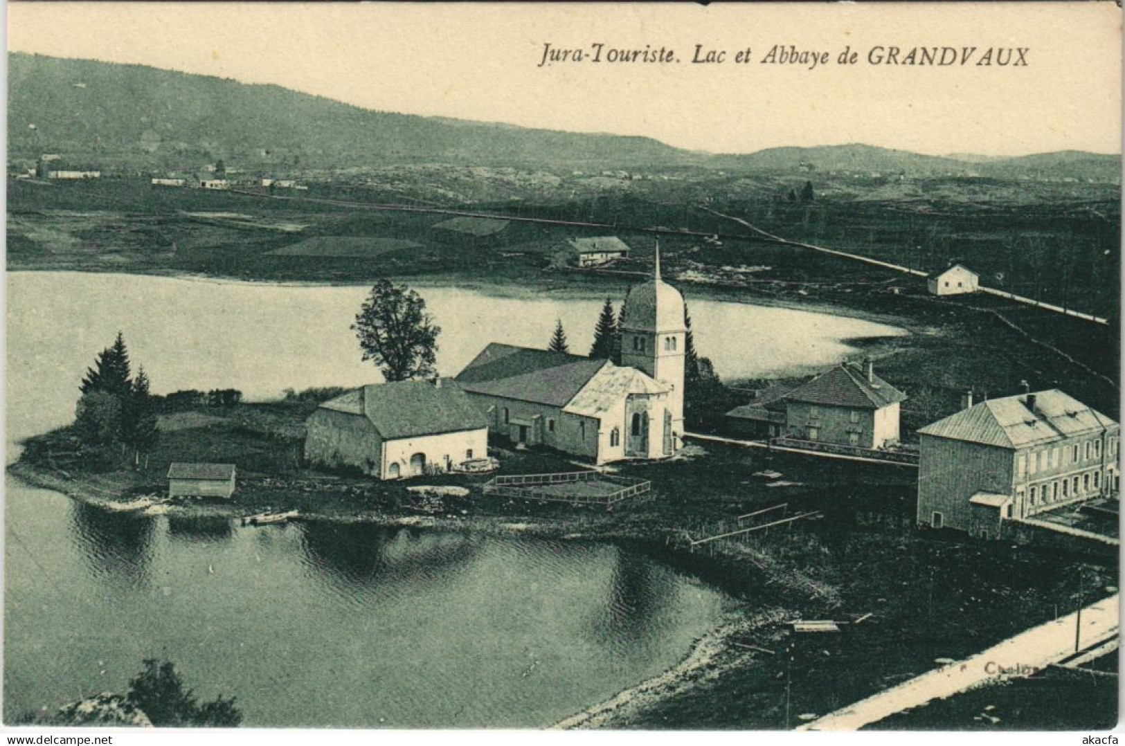 CPA Jura Touriste - Lac et Abbaye de GRANDVAUX (150031)