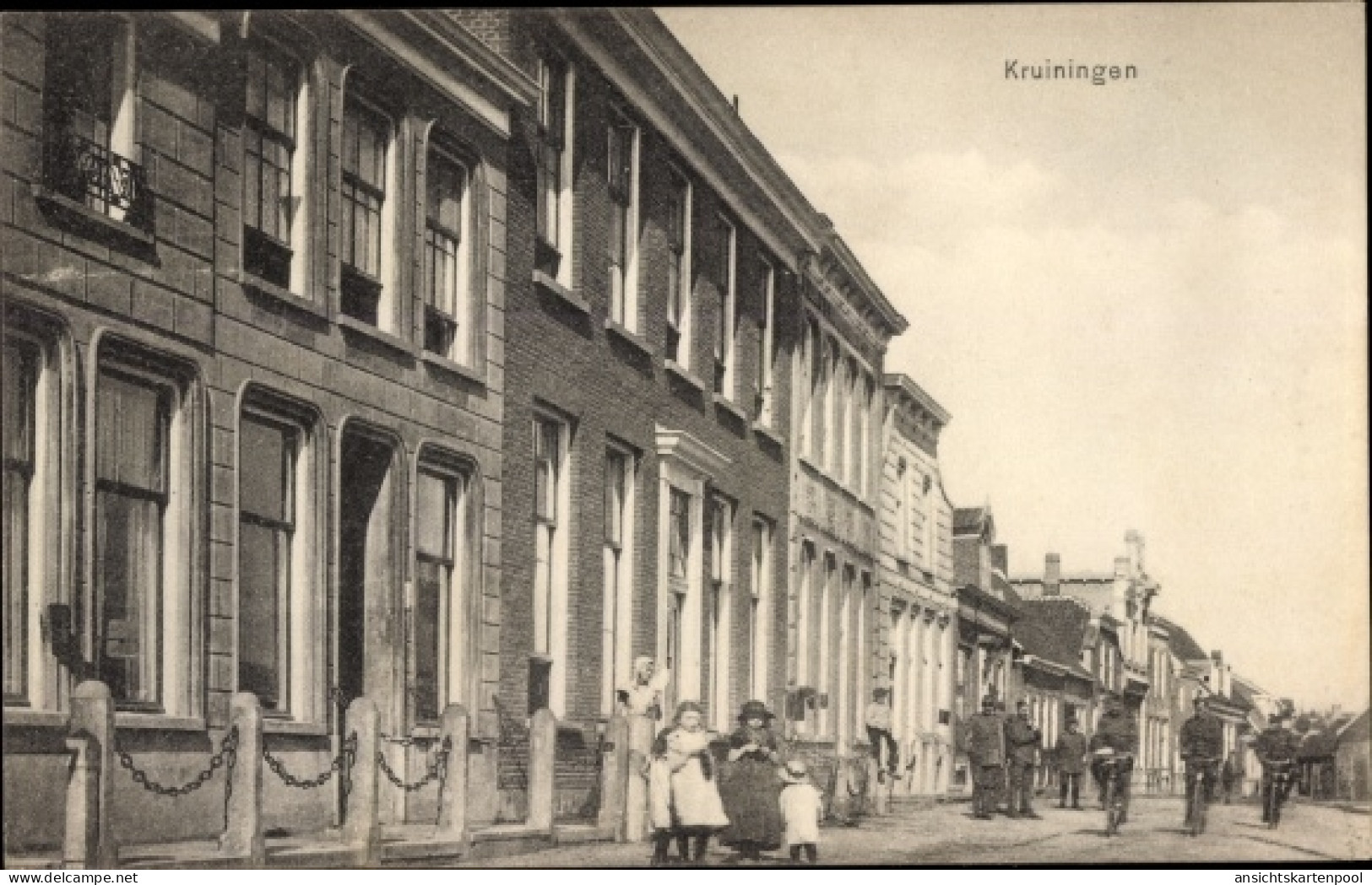 CPA Kruiningen Zeeland, Straßenpartie im Ort