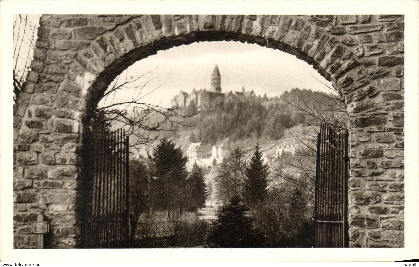 CPA L'Abbaye Vue De Clervaux Luxembourg
